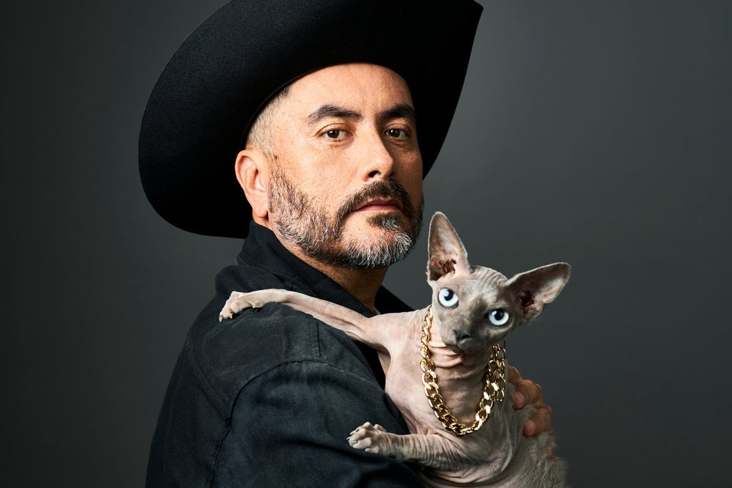 Alfred Robles: Vatos with Gatos Tour