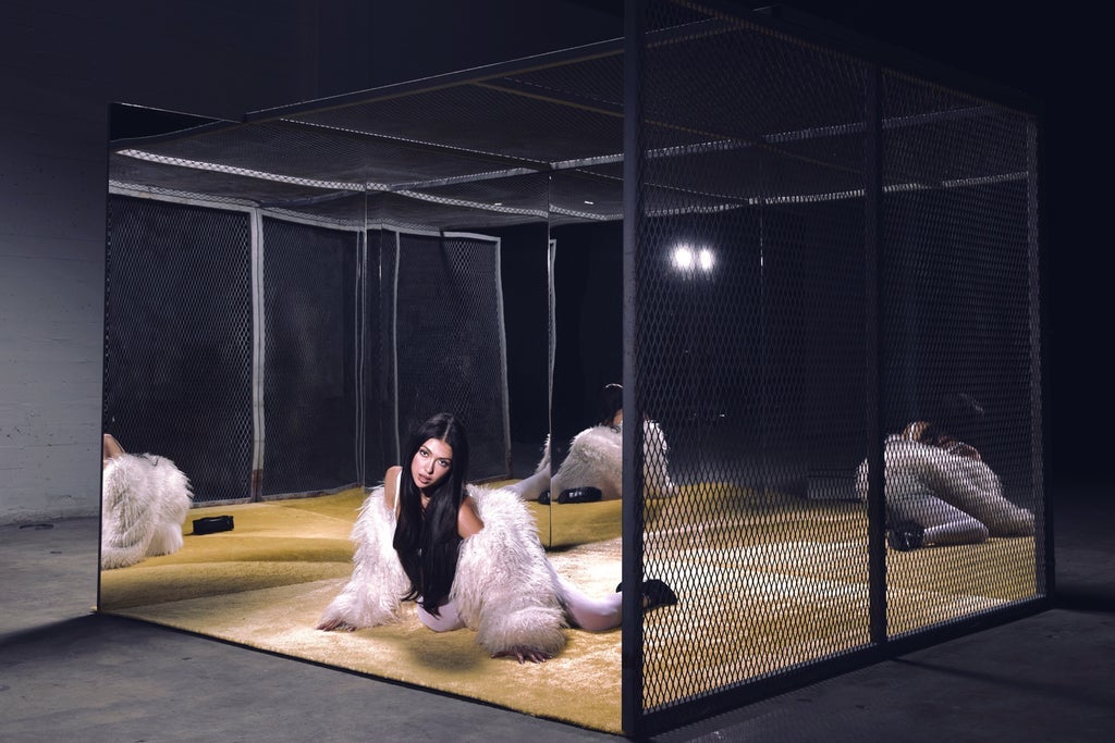 Leah Kate - The Genius Tour