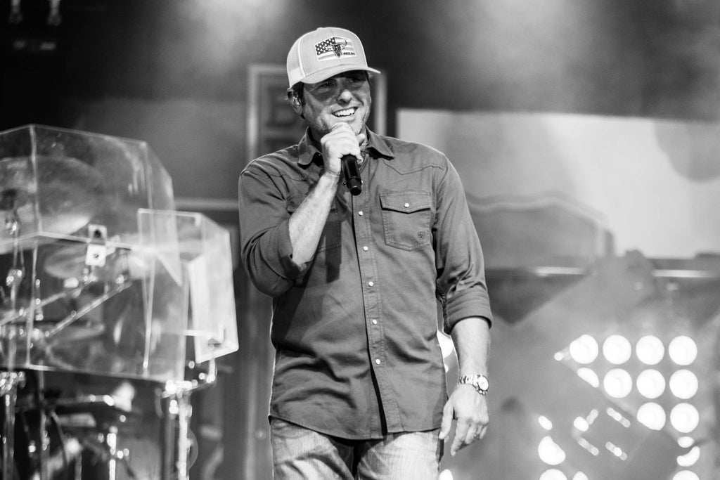 Casey Donahew (ages 21 & over)