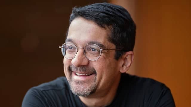 Hidden Brain: On Stage with Shankar Vedantam