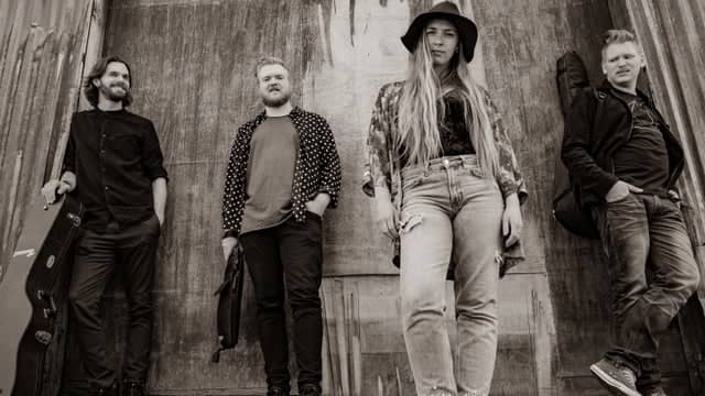 Glimmer the band