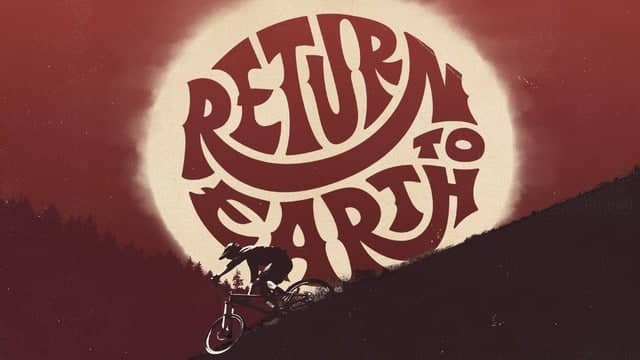 Projection Du Film Return To Earth