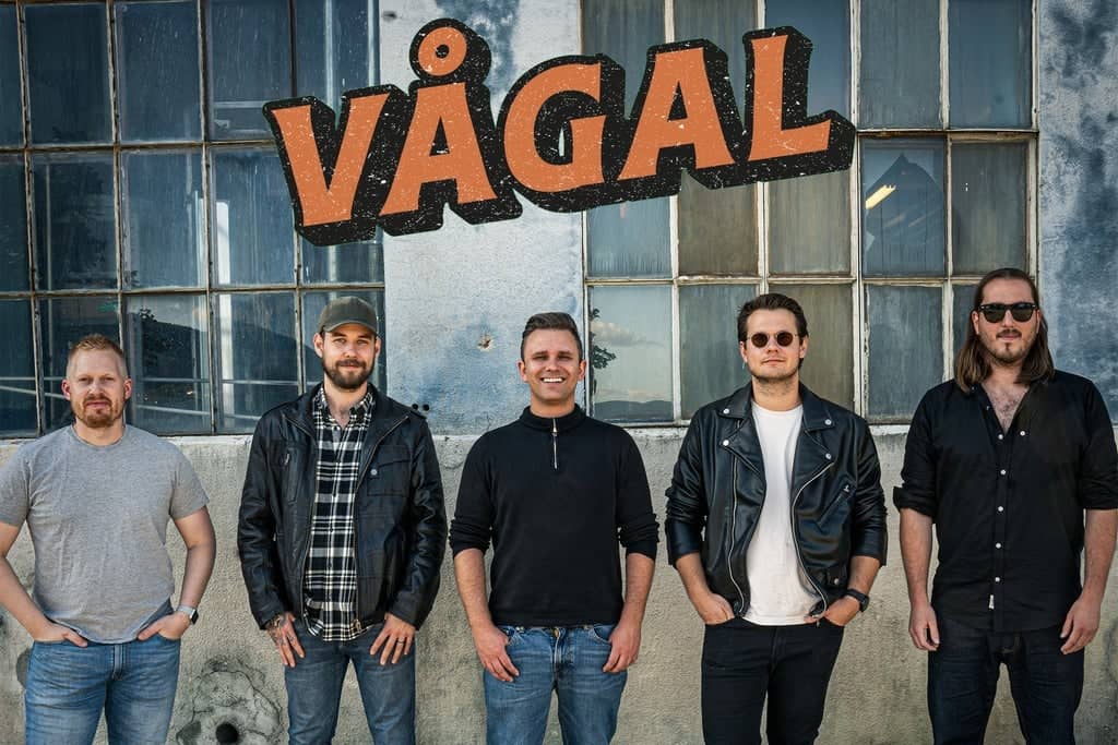 VÅGAL