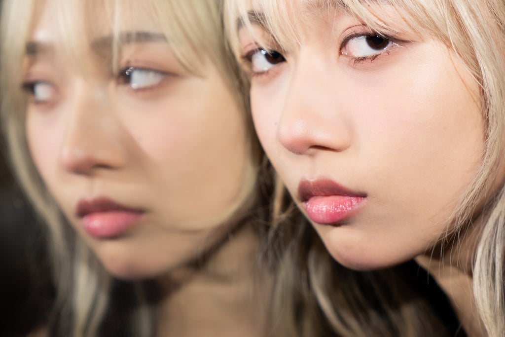 hannah bahng: The Misunderstood World Tour