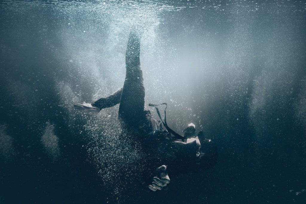 Roxane Bruneau -- Submergé  L'ultime représentation