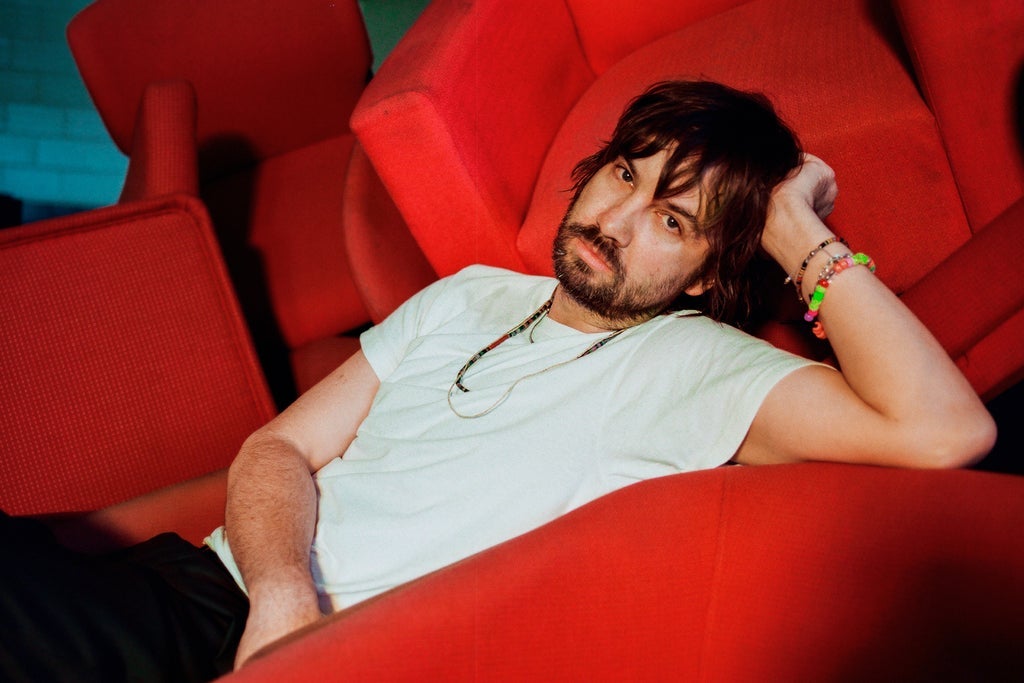 Tame Impala - The Deadbeat Tour 