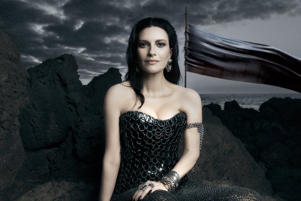 Laura Pausini - Yo Canto World Tour