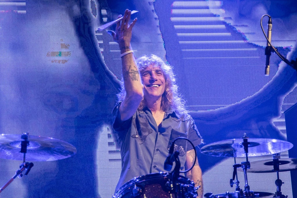 Steven Adler