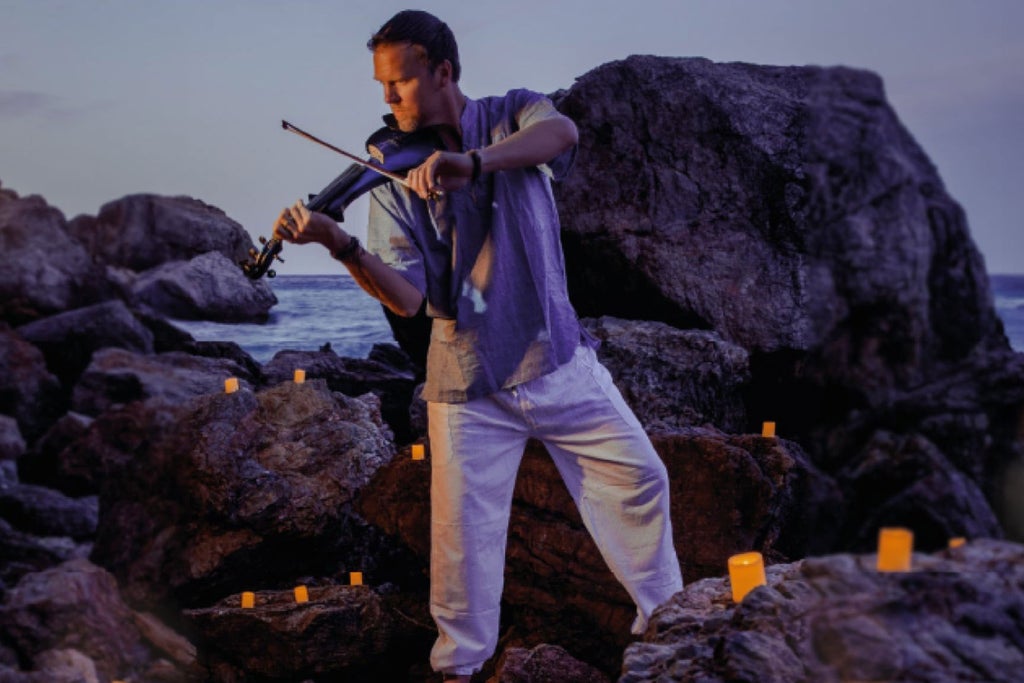 Blue Violin New Year's Eve Candlelight Extravganza