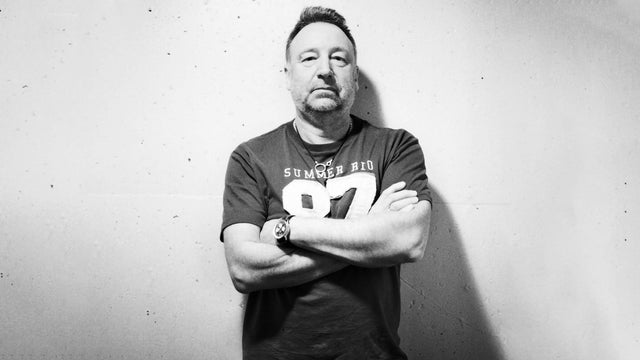 Peter Hook and the Light
