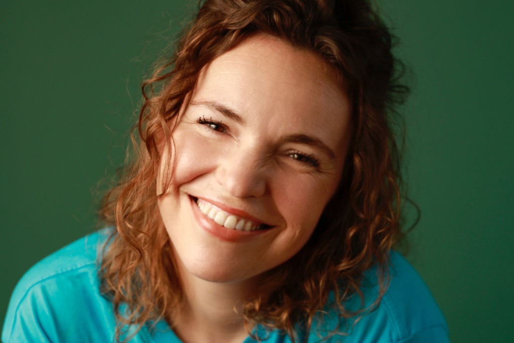 Beth Stelling