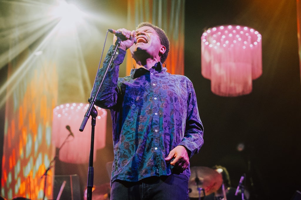 Mike Mattison & Trash Magic