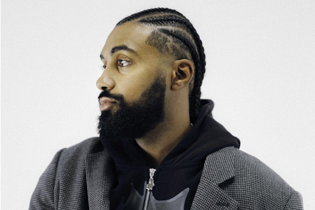 Hassan Phills presents Eidiot Mubarak