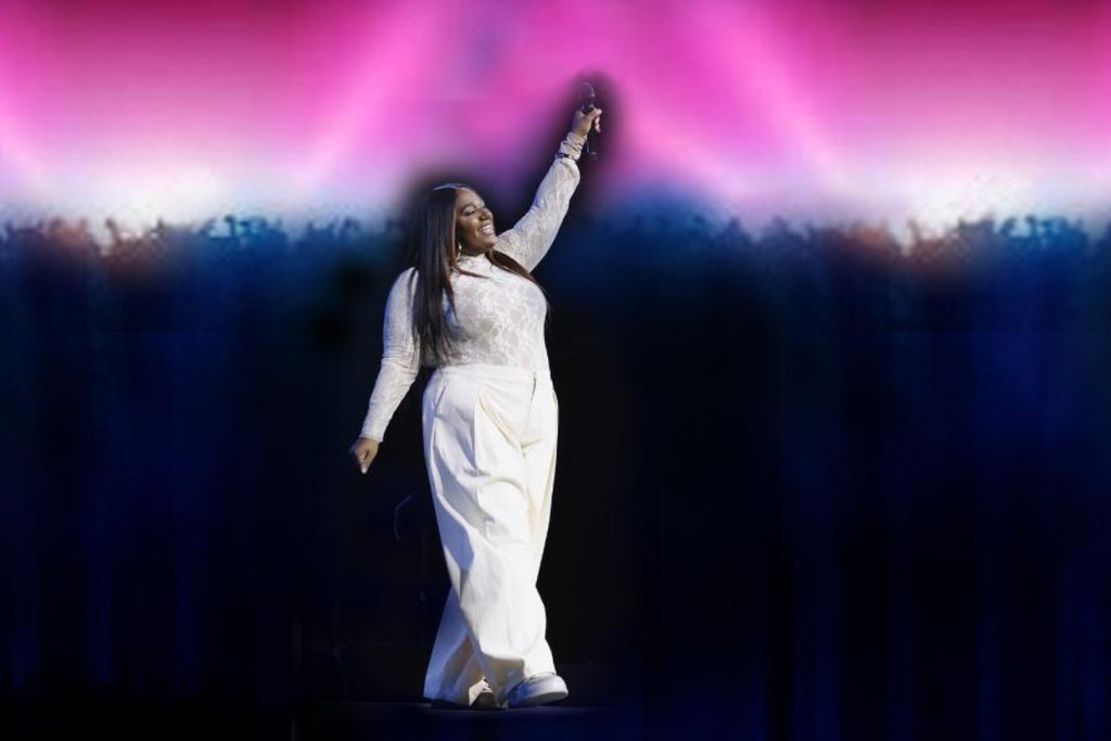 A Night with Naomi Raine