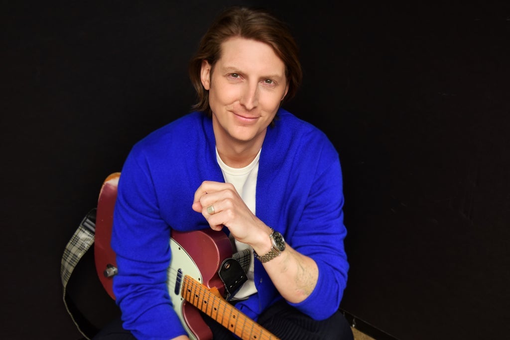 Eric Hutchinson