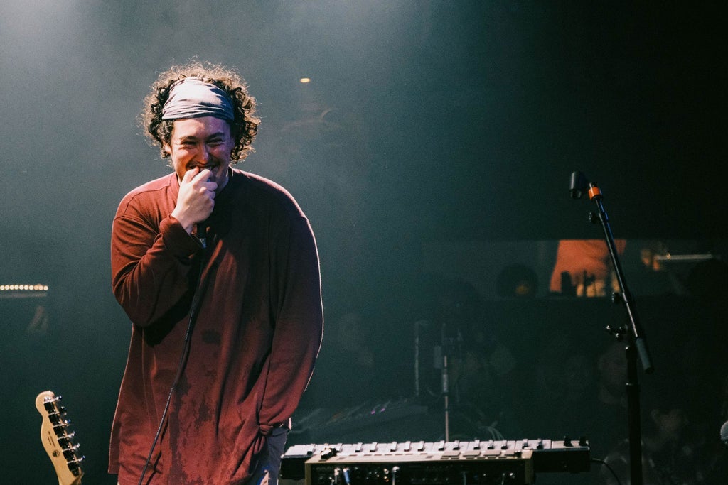 Hobo Johnson & the Lovemakers