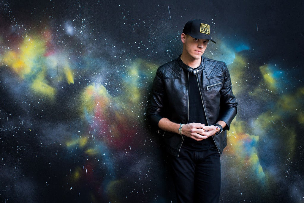 Sam Riggs w/ Ghosts of Hill County