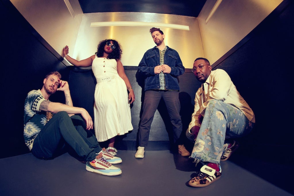 Welshly Arms & The Vindys