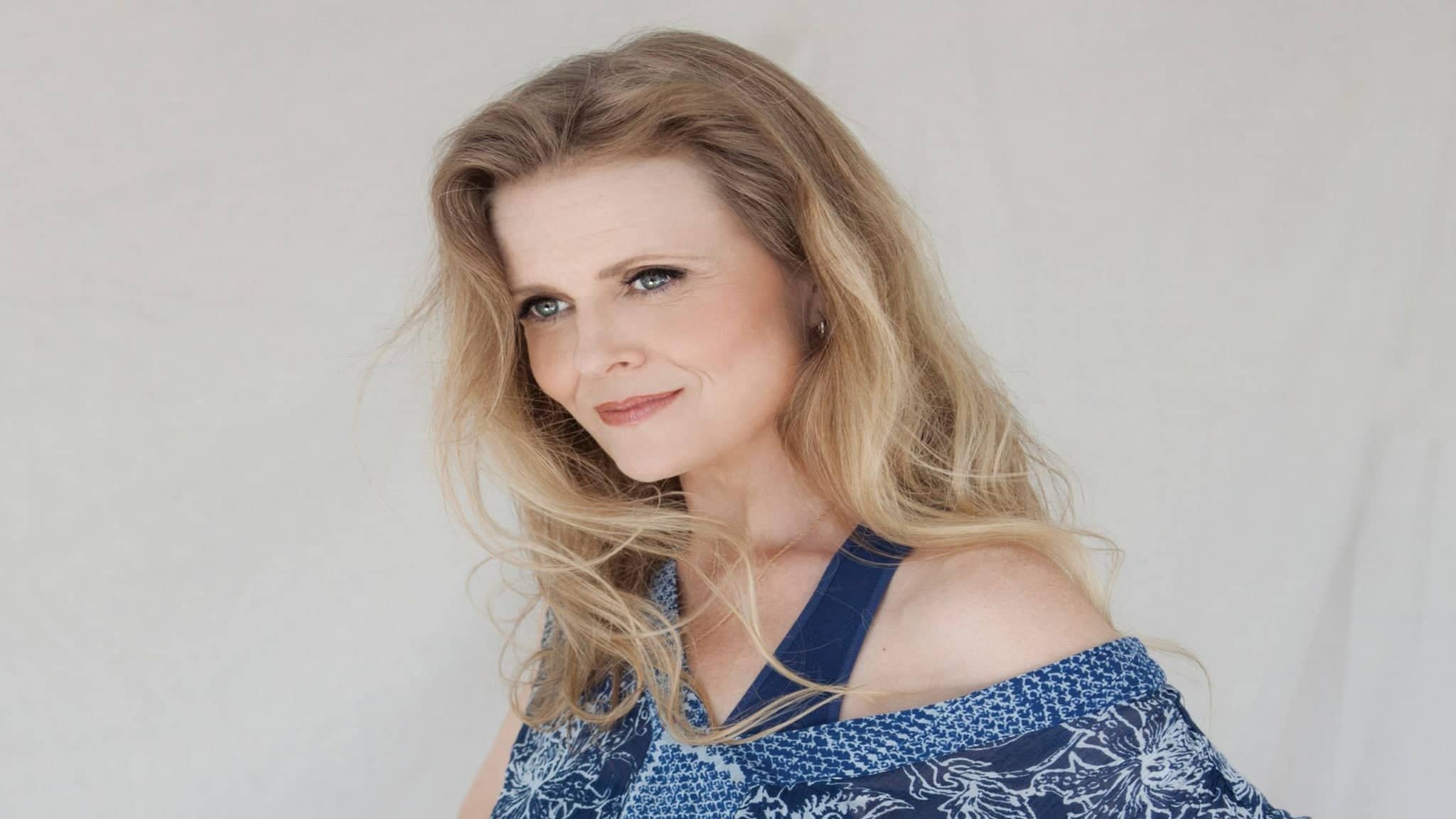 TIERNEY SUTTON (9x Grammy Award-nominated Jazz Vocalist) | Celebrating the music of ALAN & MARILYN BERGMAN