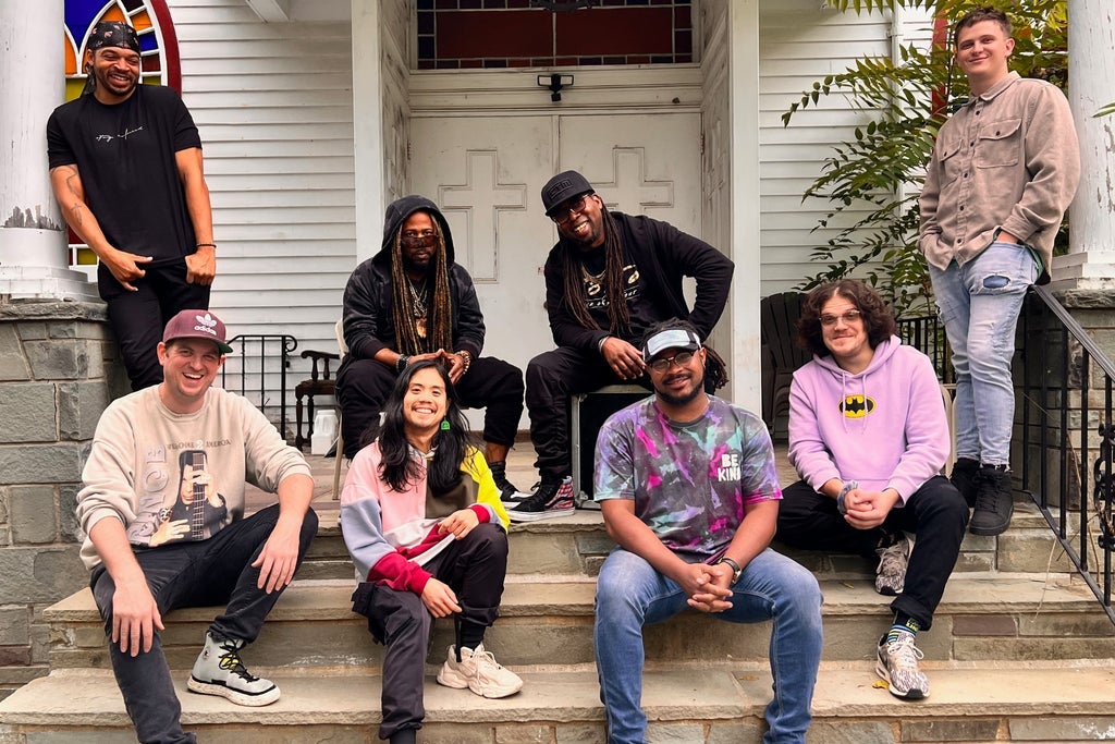 Ghost-Note w/ True Loves at Woodlands Tavern