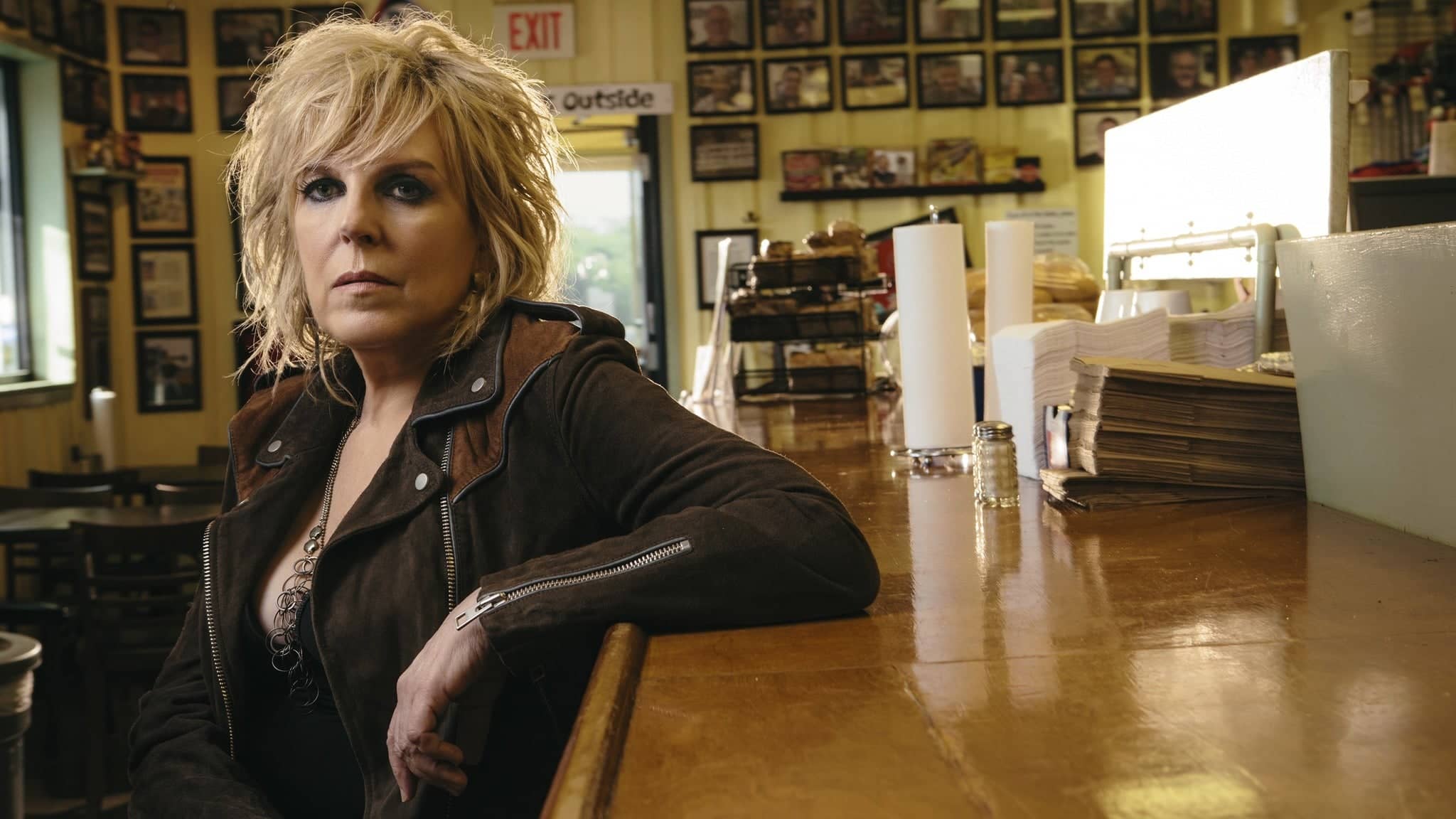 An evening with Lucinda Williams and her band