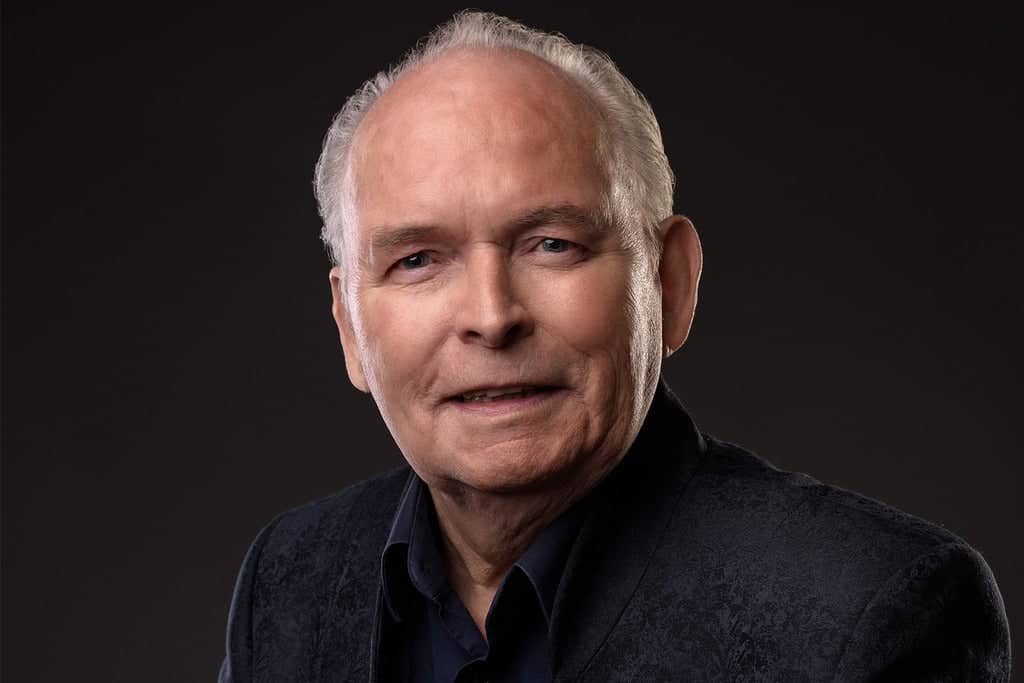Peter Belli