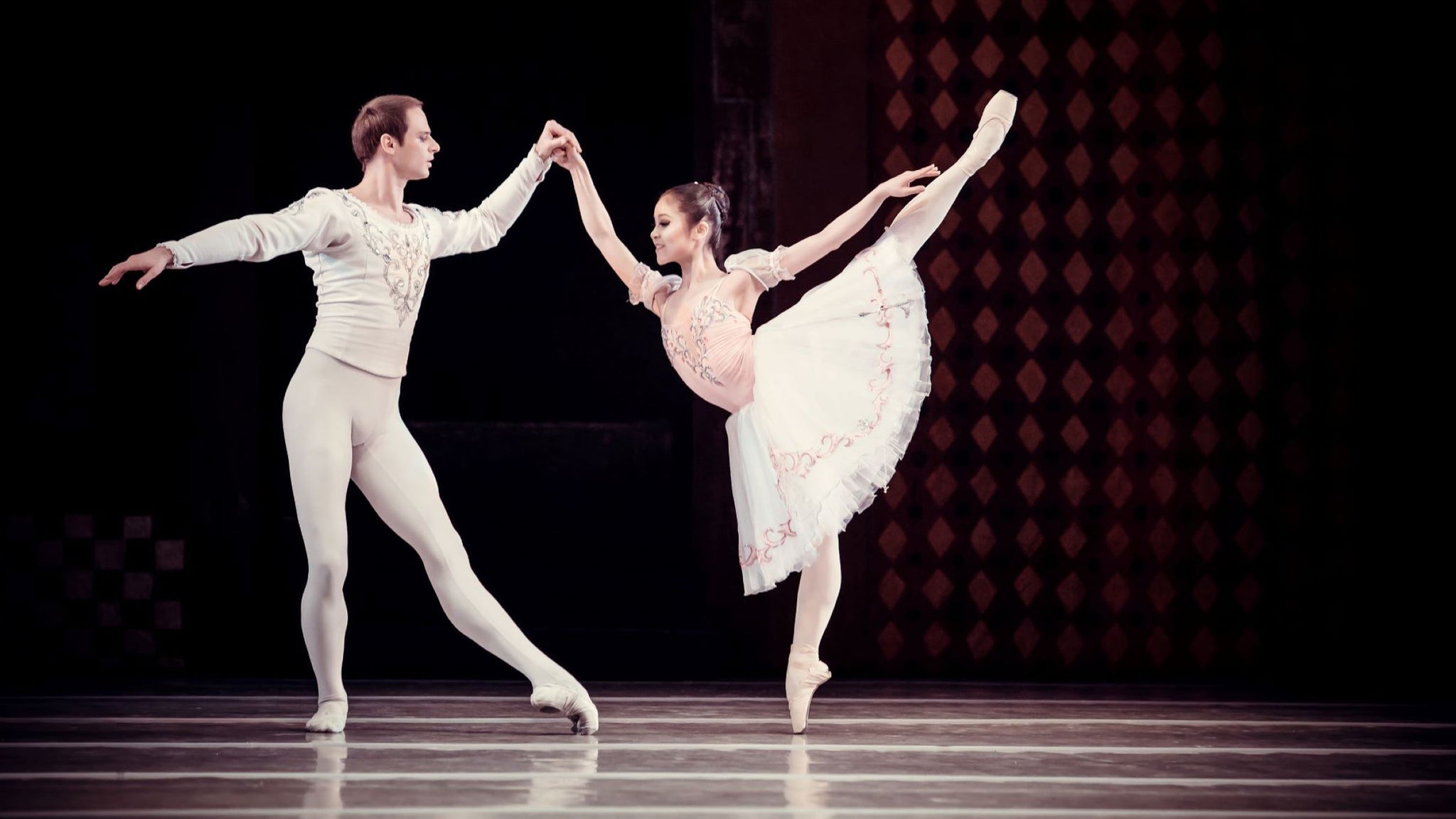 Grand Kyiv Ballet Presents Swan Lake: Symphony of Lights