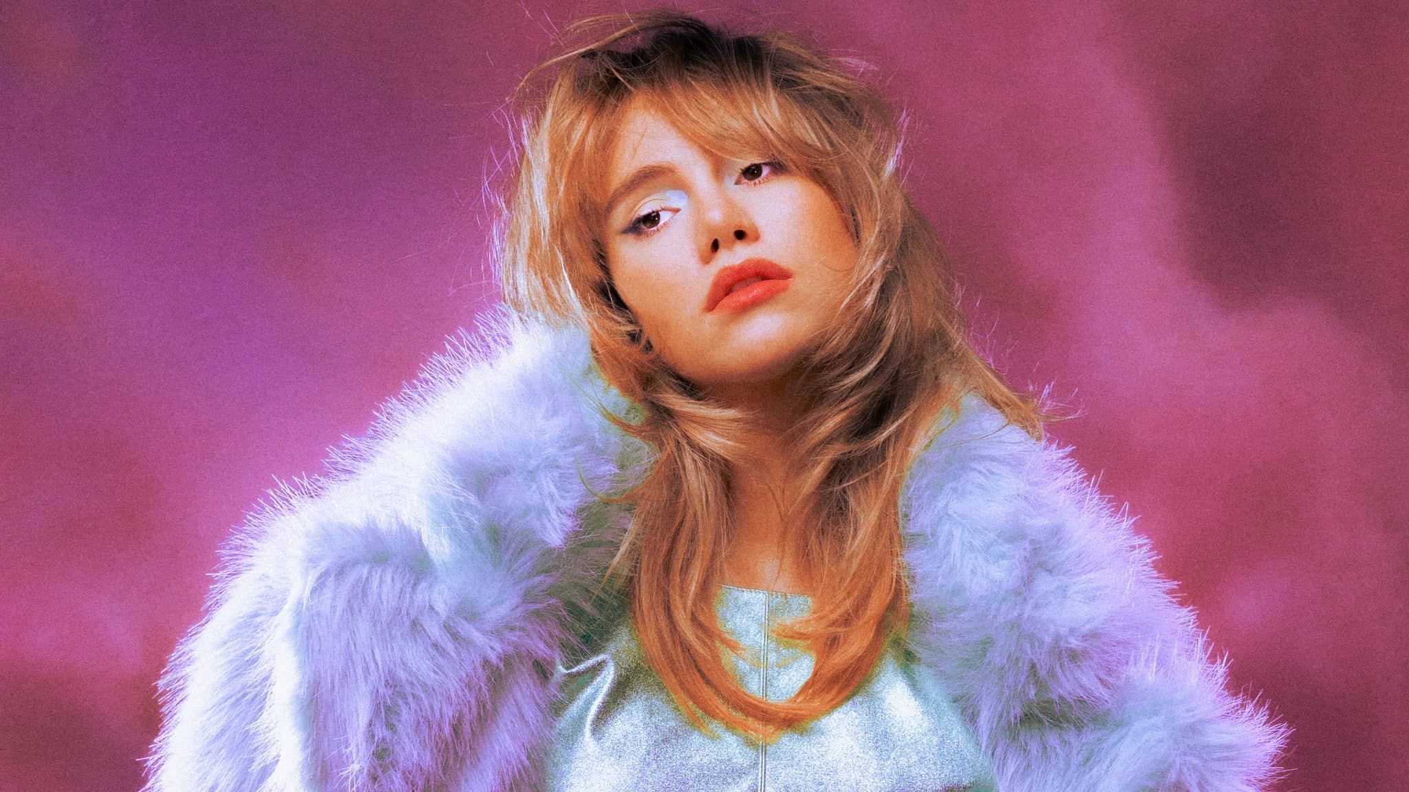 Suki Waterhouse: The Loveland Tour