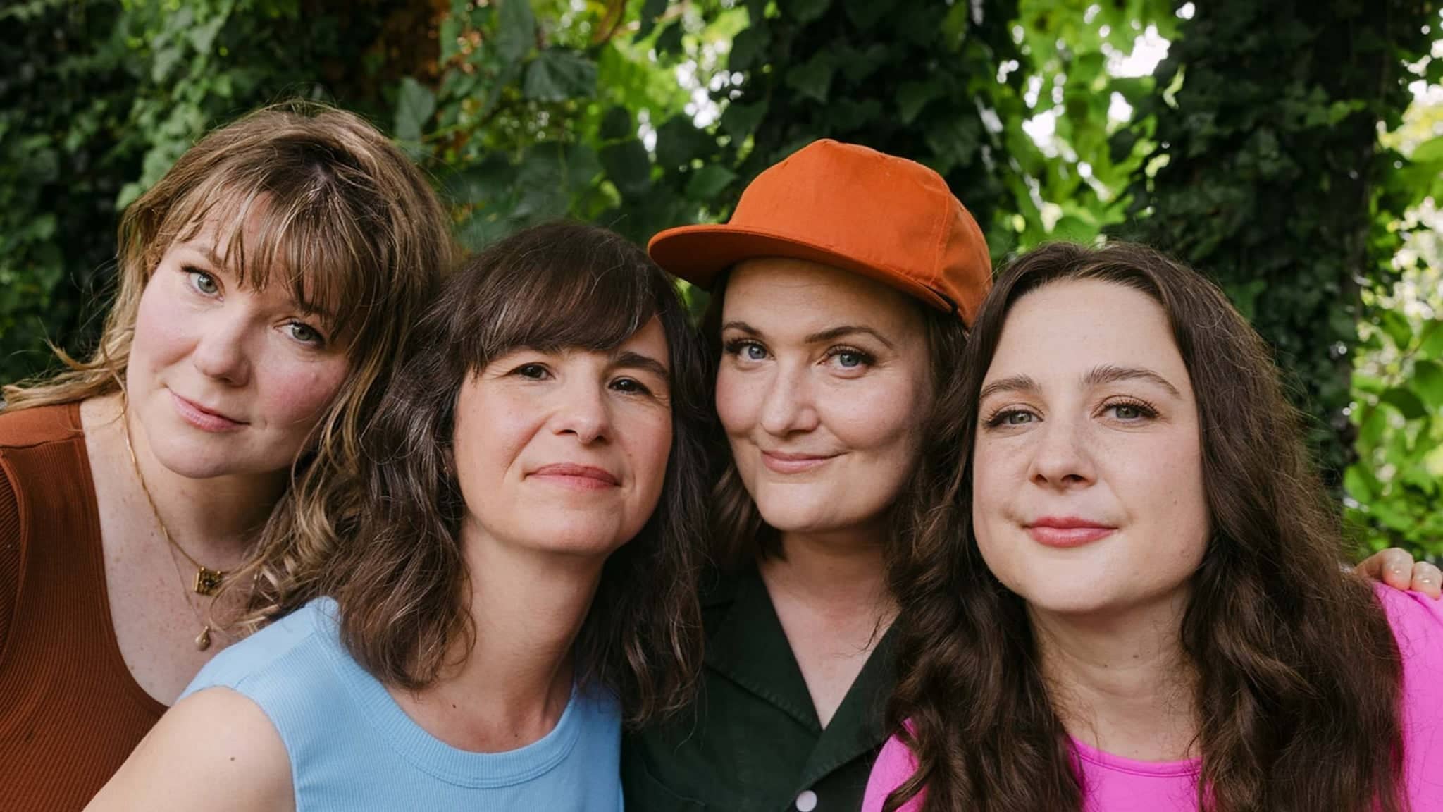 Della Mae