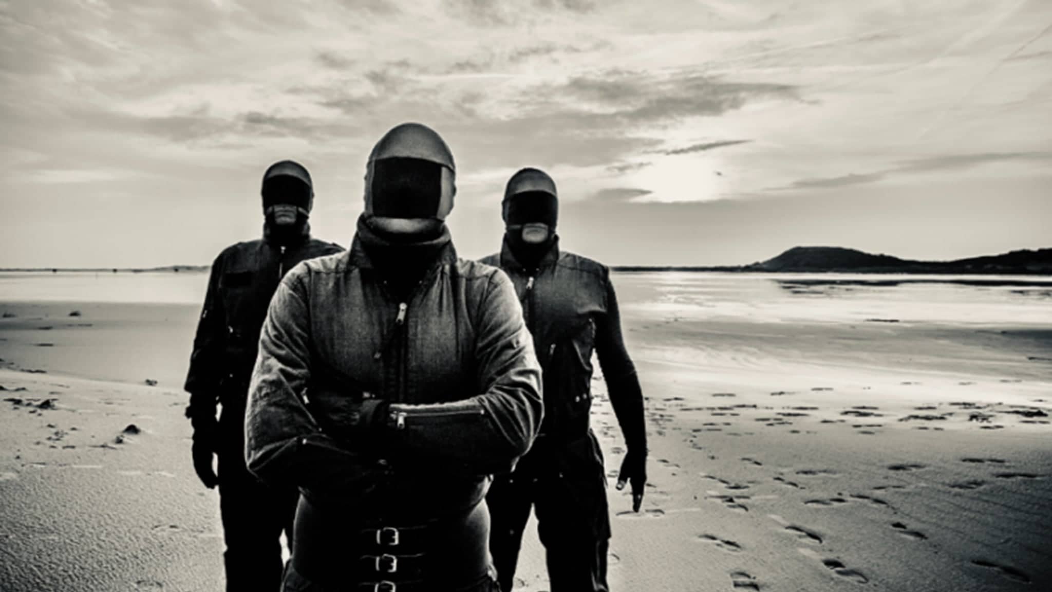 Front 242