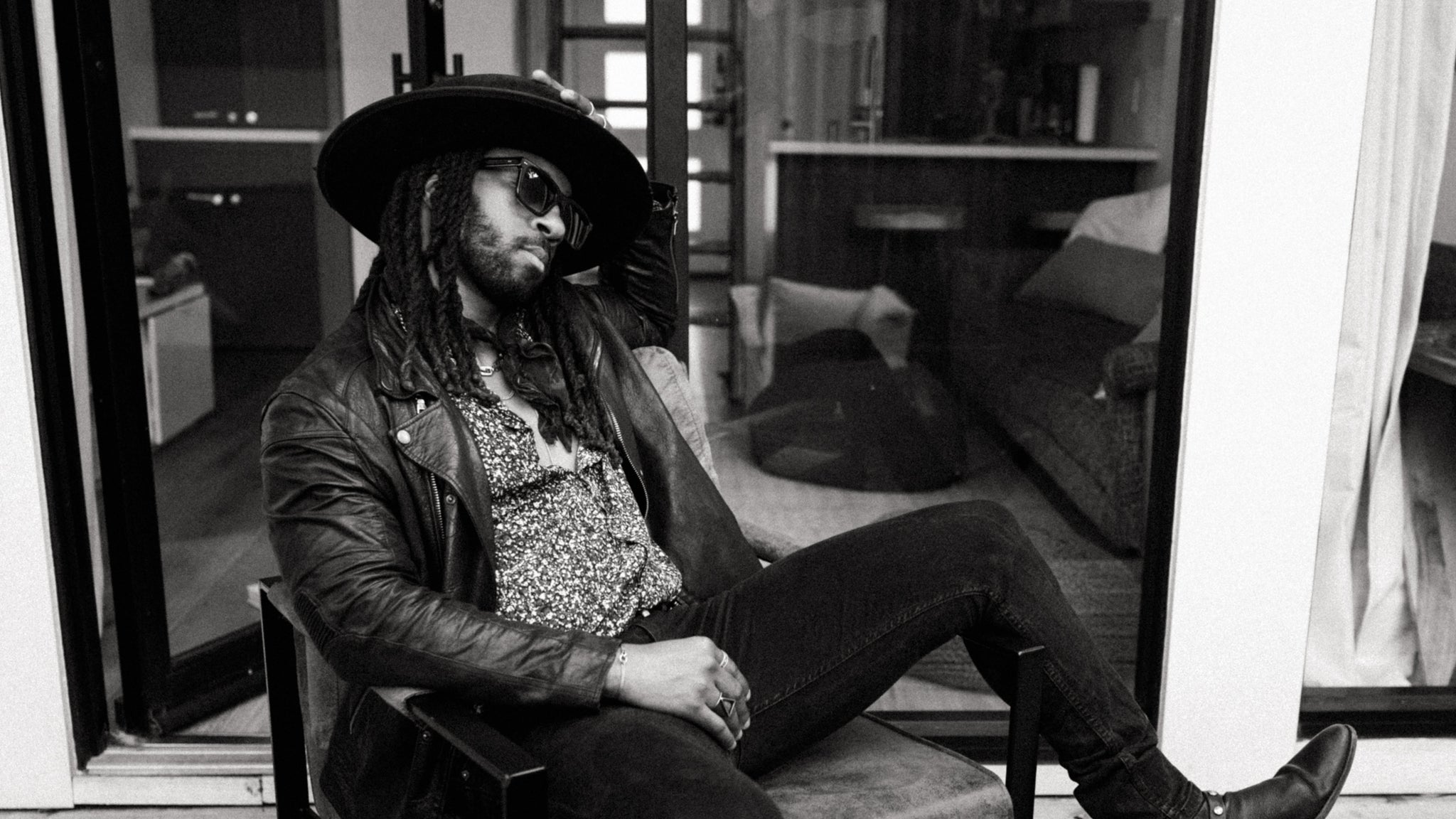 Chris Mitchell Jazz - Begging For Sax Tour