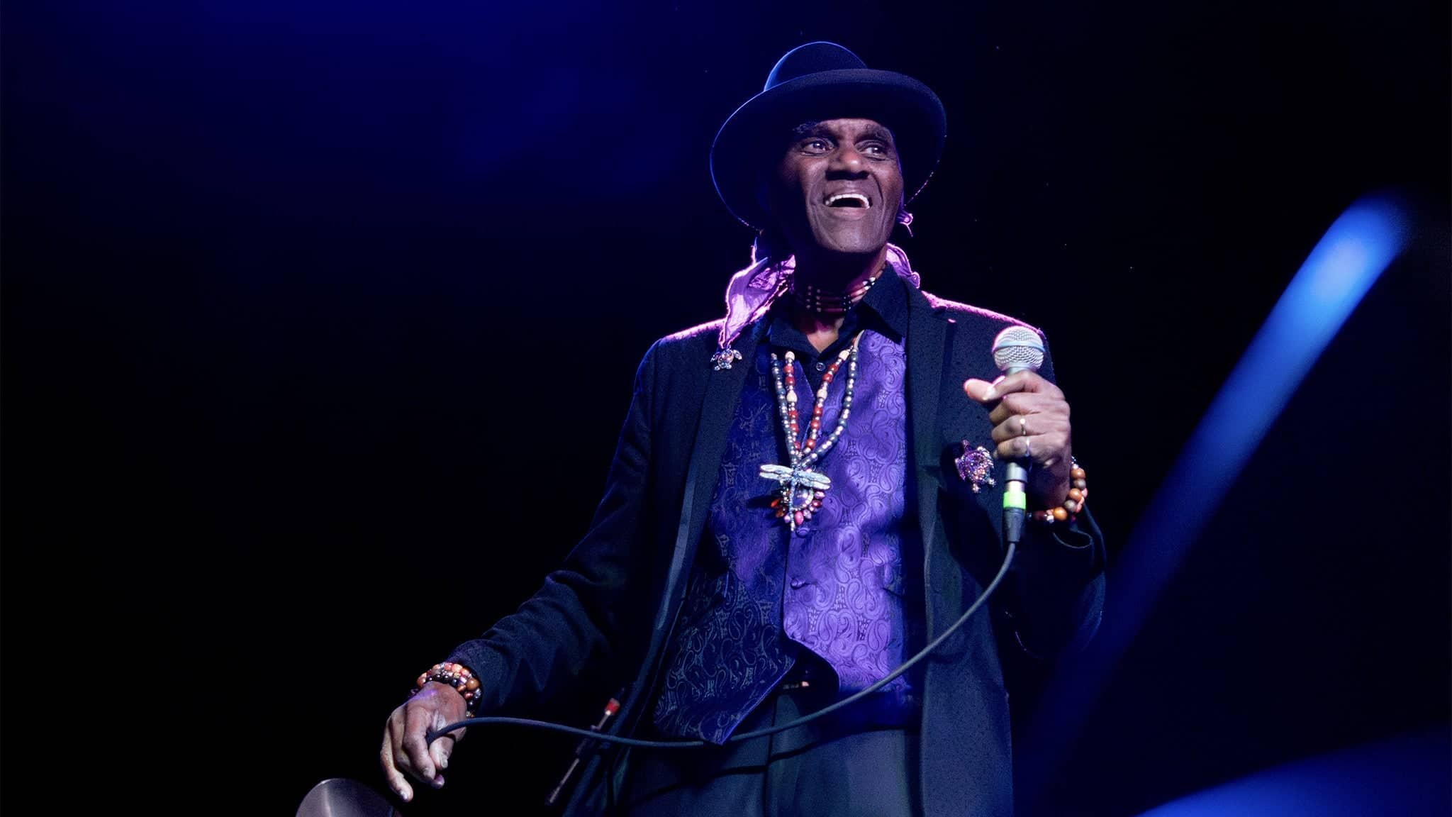 Cyril Neville Plays The Dead