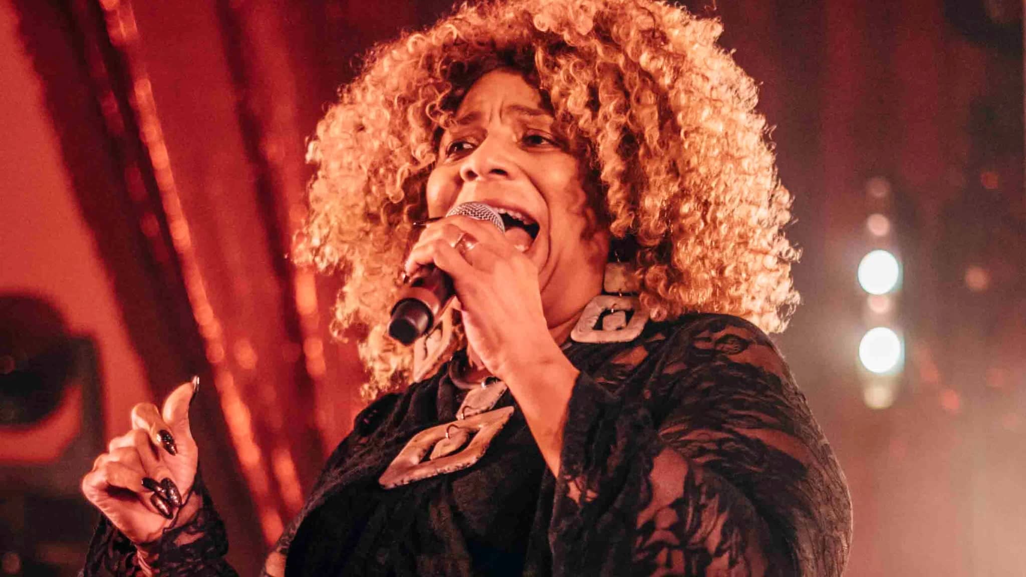 QUEEN OF SOUL MOTOWN & DISCO avec Michelle Sweeney