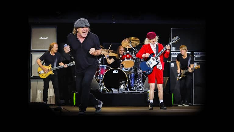 AC/DC - POWER UP TOUR 2026 at Commonwealth Stadium / Stade du ...